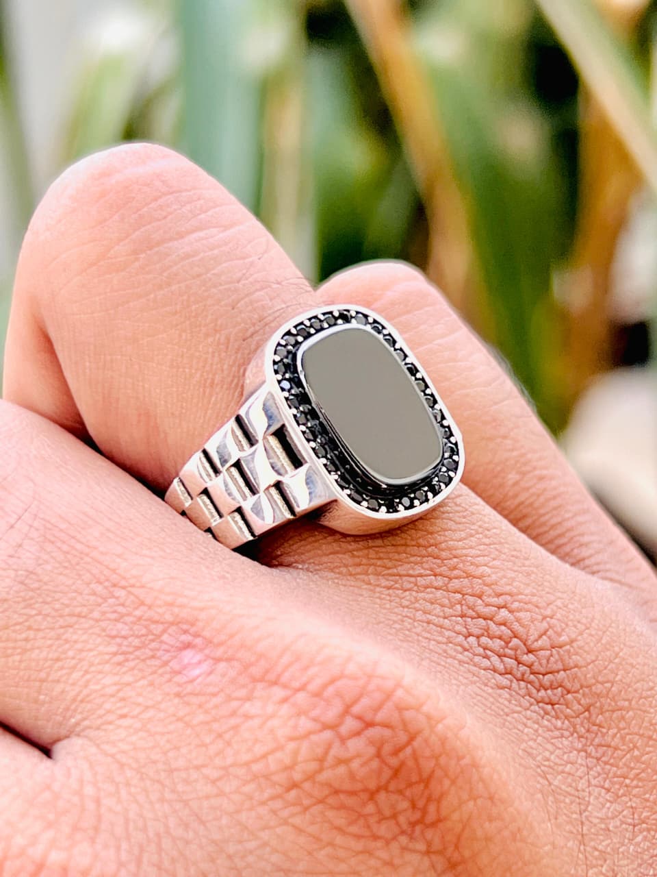 Midnight Sovereign Ring